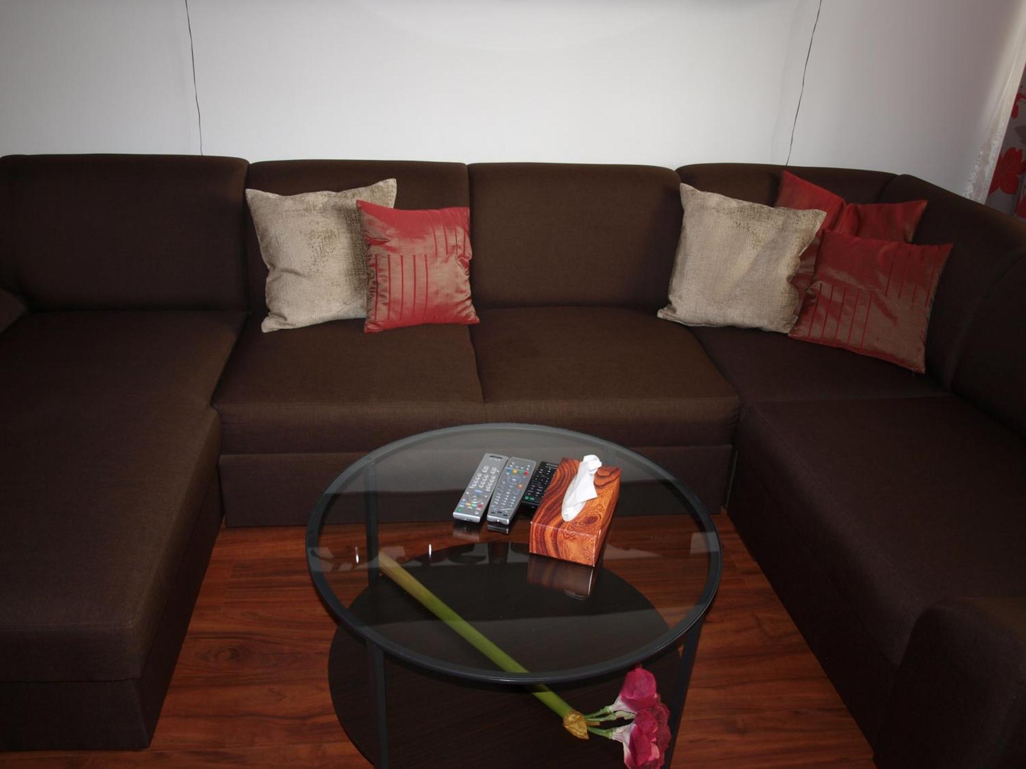 Apartman Drahovice カルロヴィ・ヴァリ エクステリア 写真